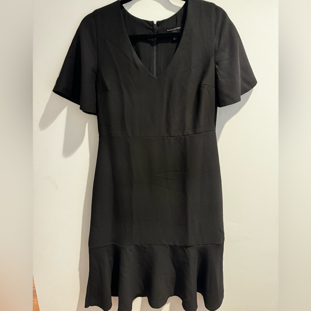 Banana Republic Flutter Sleeve Midi Dress